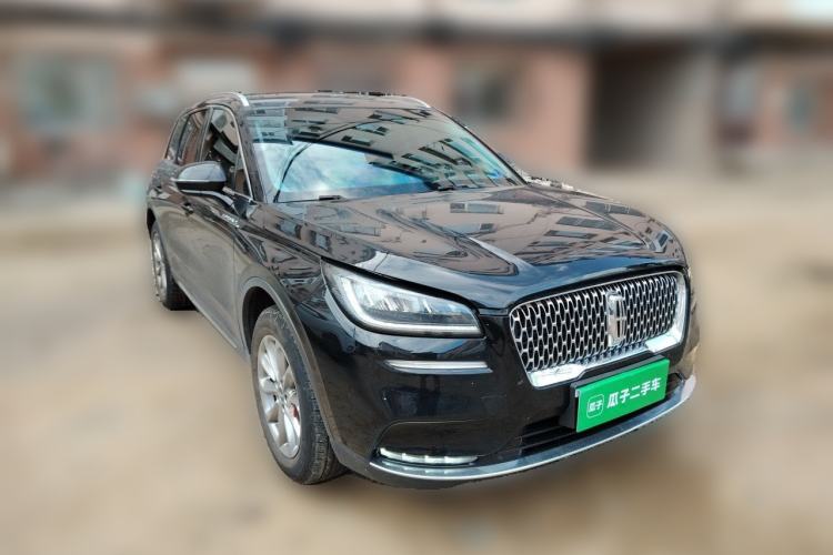 Used Lincoln Corsair 2020 2.0T Two-Wheel Drive Luxury Edition Front Right 45 Deg