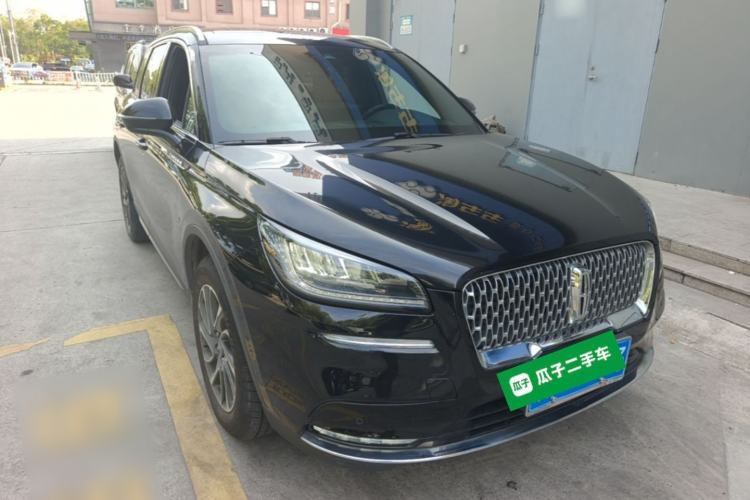 Used Lincoln Corsair 2020 2.0T Two-Wheel Drive Luxury Edition Front Right 45 Deg