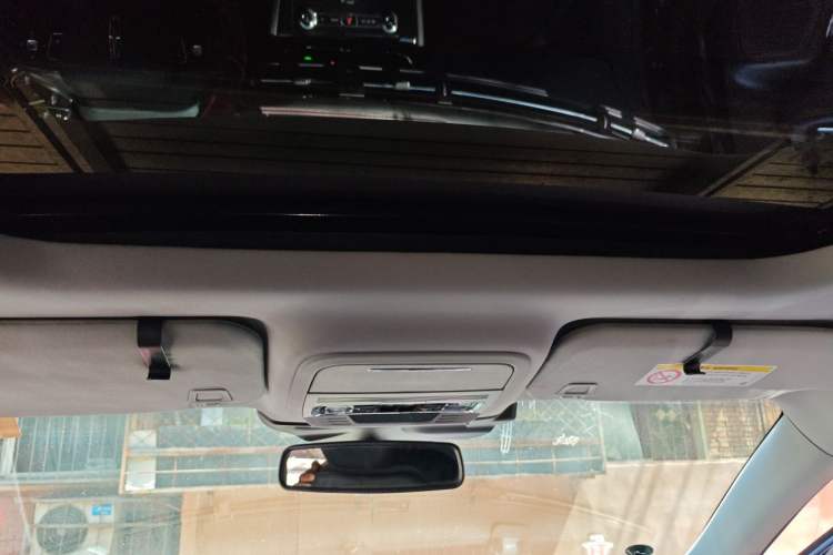Used Lincoln Corsair 2020 2.0T Two-Wheel-Drive Black Knight Limited Edition Headliner