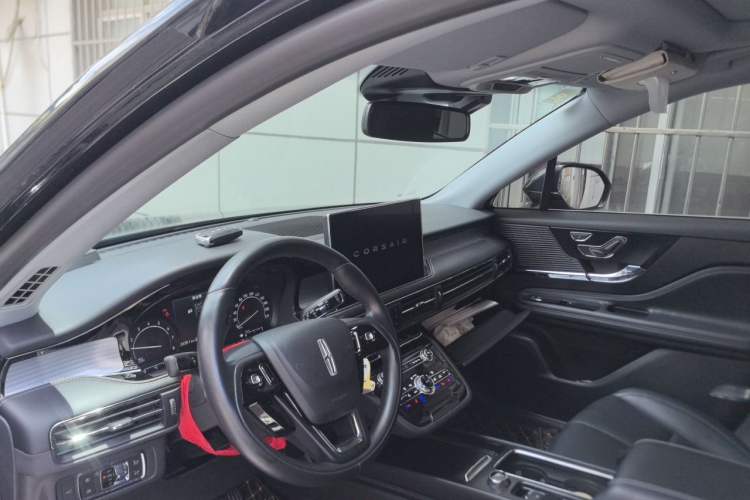 Used Lincoln Corsair 2020 2.0T Two-Wheel Drive Luxury Edition Headliner