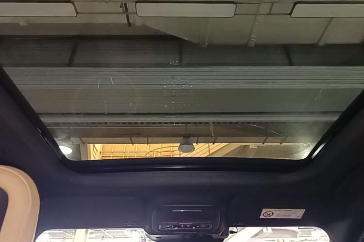 Used Lincoln Corsair 2020 2.0T Four-Wheel Drive Prestige Edition Headliner