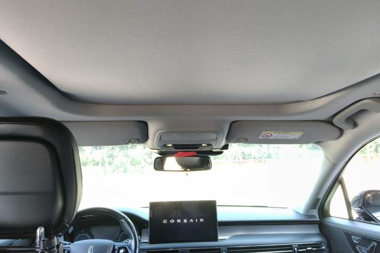 Used Lincoln Corsair 2020 2.0T Two-Wheel Drive Luxury Edition Headliner