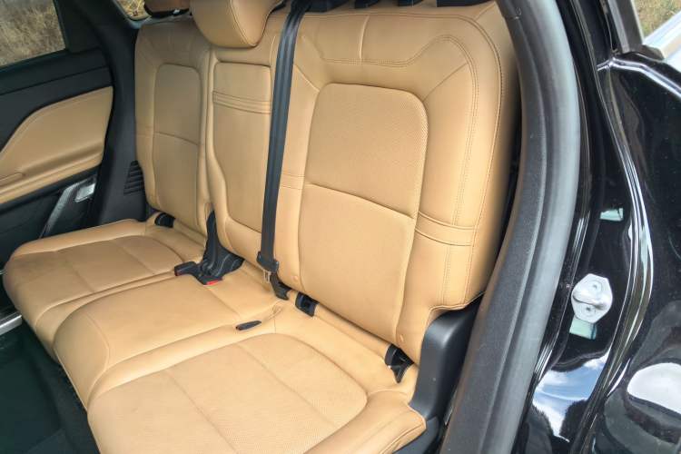 Used Lincoln Corsair 2020 2.0T Two-Wheel Drive Luxury Edition Interior 1