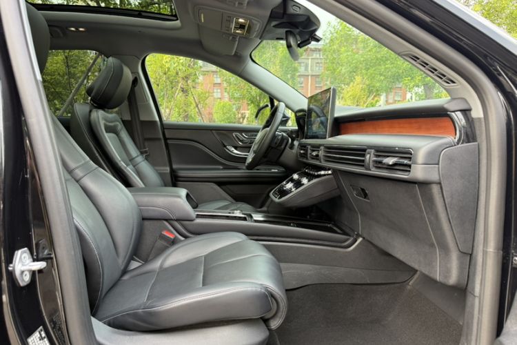 Used Lincoln Corsair 2020 2.0T Four-Wheel Drive Prestige Edition Interior 2