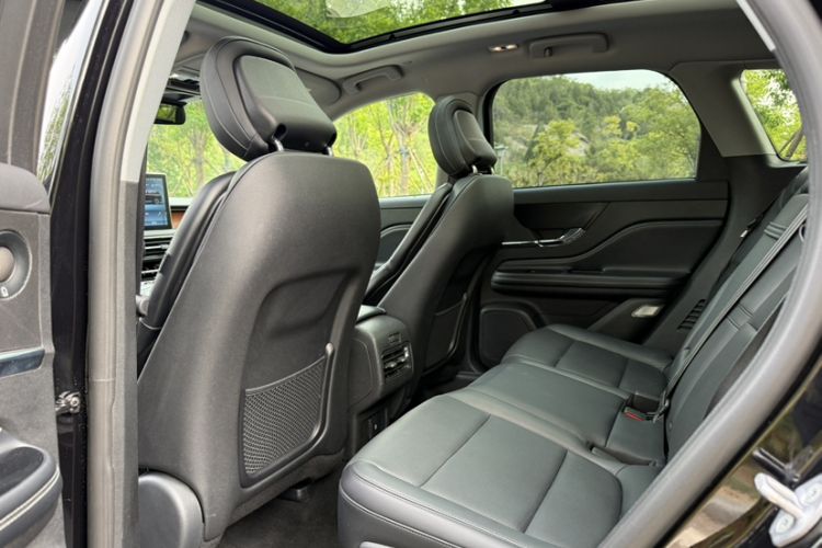 Used Lincoln Corsair 2020 2.0T Four-Wheel Drive Prestige Edition Interior 3