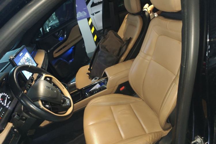 Used Lincoln Corsair 2020 2.0T Two-Wheel Drive Luxury Edition Left Front Seat