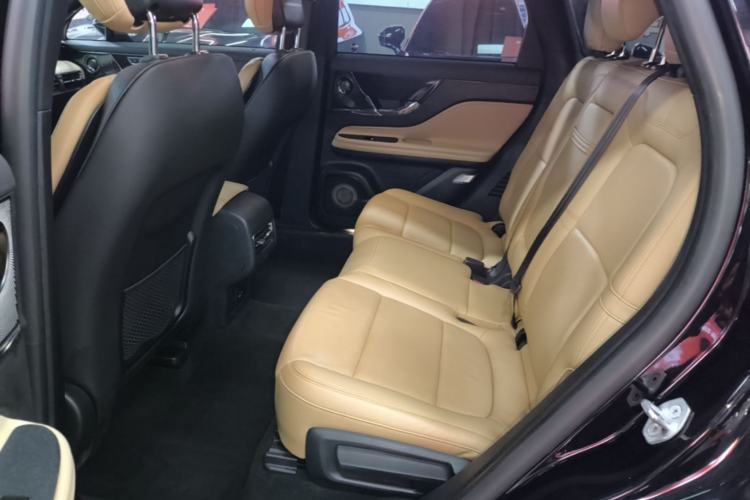 Used Lincoln Corsair 2020 2.0T Two-Wheel Drive Luxury Edition Left Rear Seat