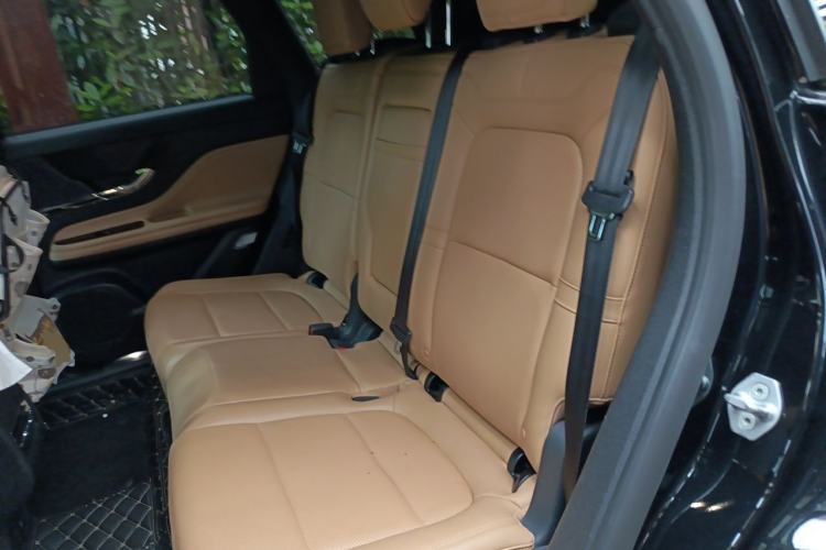 Used Lincoln Corsair 2020 2.0T Two-Wheel Drive Luxury Edition Left Rear Seat