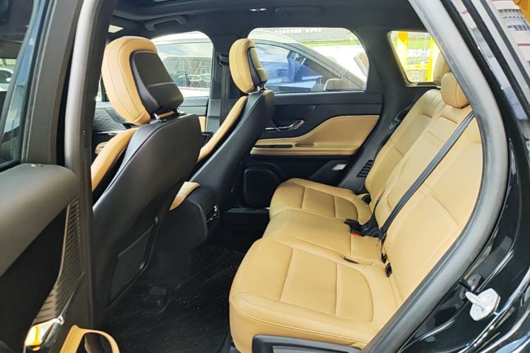 Used Lincoln Corsair 2020 2.0T Two-Wheel Drive Luxury Edition Left Rear Seat