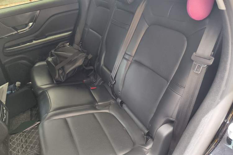 Used Lincoln Corsair 2020 2.0T Two-Wheel Drive Luxury Edition Left Rear Seat