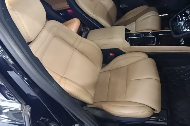 Used Lincoln Corsair 2020 2.0T Four-Wheel Drive Prestige Edition Right Front Seat