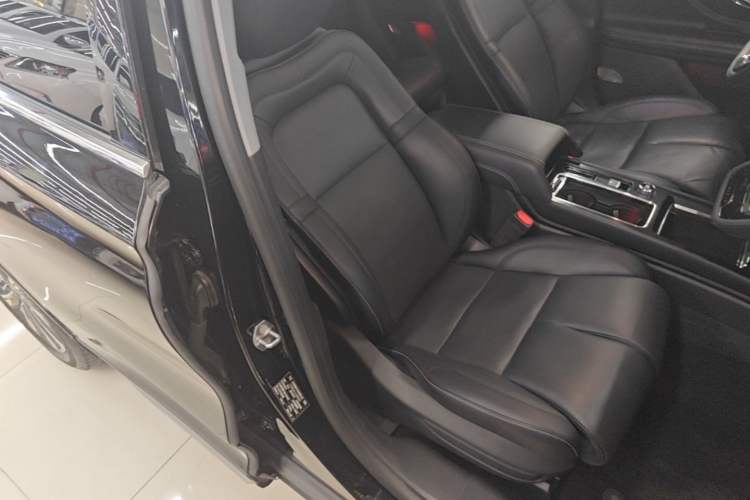 Used Lincoln Corsair 2020 2.0T Four-Wheel Drive Prestige Edition Right Front Seat