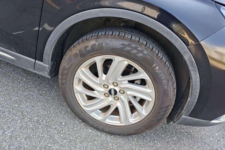 Used Lincoln Corsair 2020 2.0T Two-Wheel Drive Zunyue Edition Right Front Wheel Hub