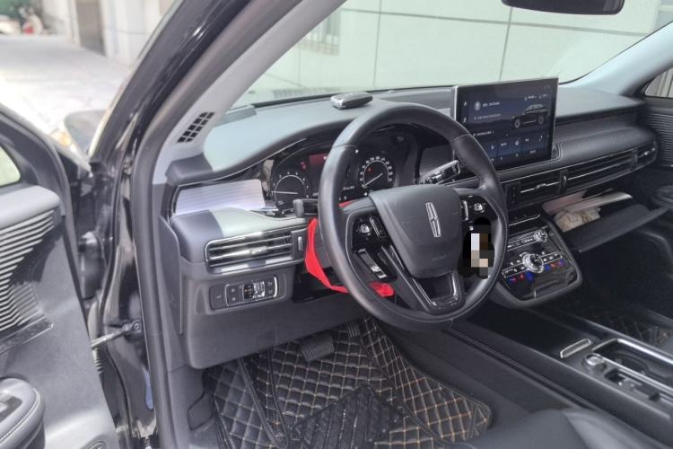 Used Lincoln Corsair 2020 2.0T Two-Wheel Drive Luxury Edition Steering Wheel
