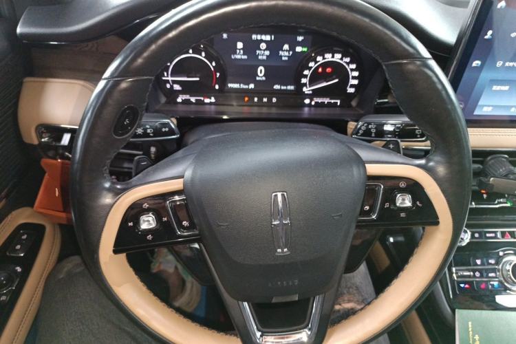 Used Lincoln Corsair 2020 2.0T Two-Wheel Drive Luxury Edition Steering Wheel