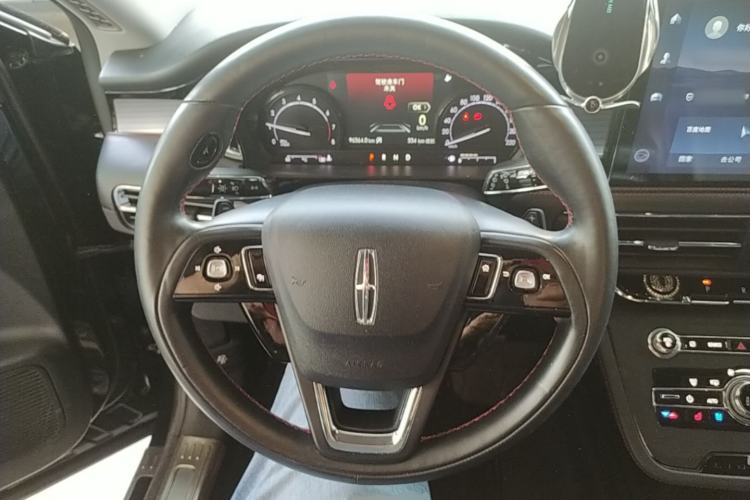 Used Lincoln Corsair 2020 2.0T Two-Wheel-Drive Black Knight Limited Edition Steering Wheel