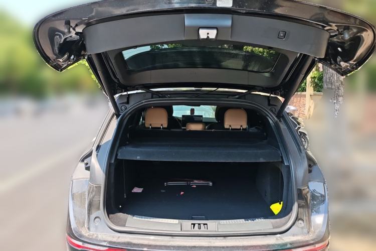 Used Lincoln Corsair 2020 2.0T Two-Wheel Drive Luxury Edition Trunk