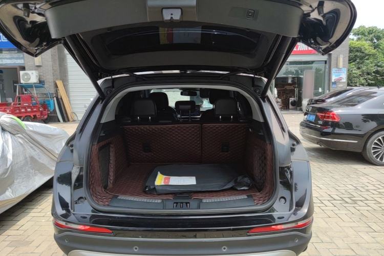 Used Lincoln Corsair 2020 2.0T Two-Wheel Drive Luxury Edition Trunk