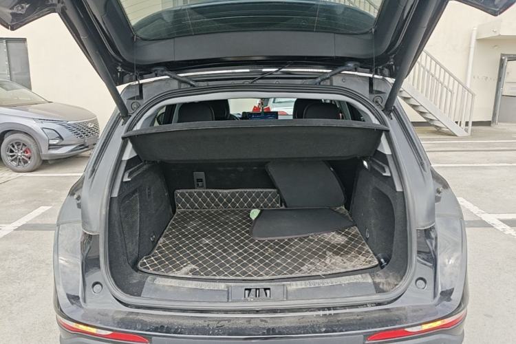 Used Lincoln Corsair 2020 2.0T Two-Wheel Drive Luxury Edition Trunk
