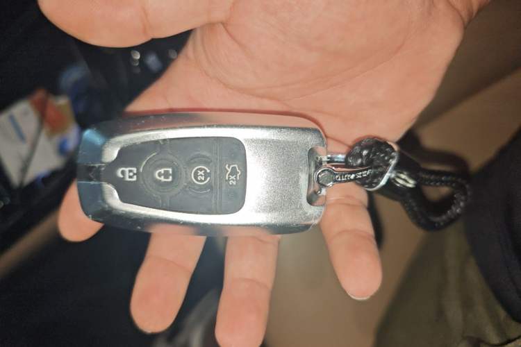Used Lincoln Corsair 2020 2.0T Two-Wheel Drive Luxury Edition Vehicle Key