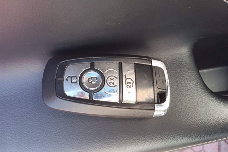 Used Lincoln Corsair 2020 2.0T Two-Wheel Drive Zunyue Edition Vehicle Key