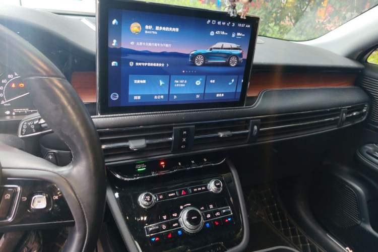 Used Lincoln Corsair 2020 2.0T Two-Wheel Drive Luxury Edition Audio And AC Panel