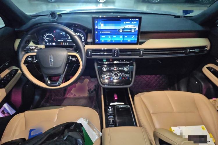 Used Lincoln Corsair 2020 2.0T Two-Wheel Drive Luxury Edition Center Console