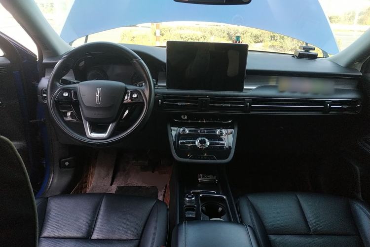 Used Lincoln Corsair 2020 2.0T Two-Wheel Drive Luxury Edition Center Console