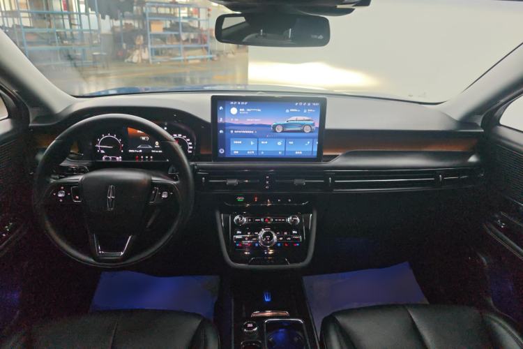 Used Lincoln Corsair 2020 2.0T Four-Wheel Drive Luxury Edition Center Console