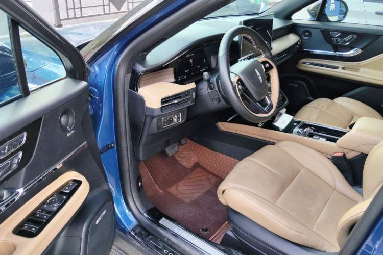 Used Lincoln Corsair 2020 2.0T Four-Wheel Drive Prestige Edition Driver Seat