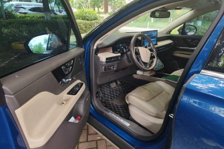 Used Lincoln Corsair 2020 2.0T Four-Wheel Drive Prestige Edition Driver Seat