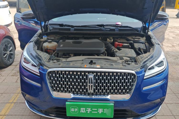 Used Lincoln Corsair 2020 2.0T Four-Wheel Drive Prestige Edition Engine Bay