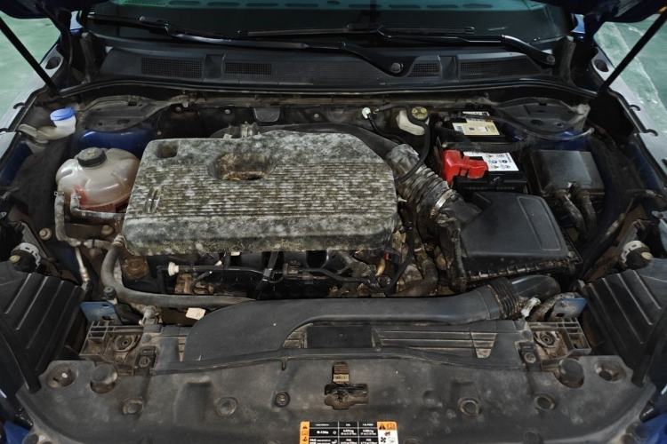 Used Lincoln Corsair 2020 2.0T Two-Wheel Drive Luxury Edition Engine Bay