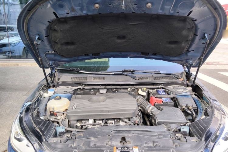 Used Lincoln Corsair 2020 2.0T Four-Wheel Drive Prestige Edition Engine Bay