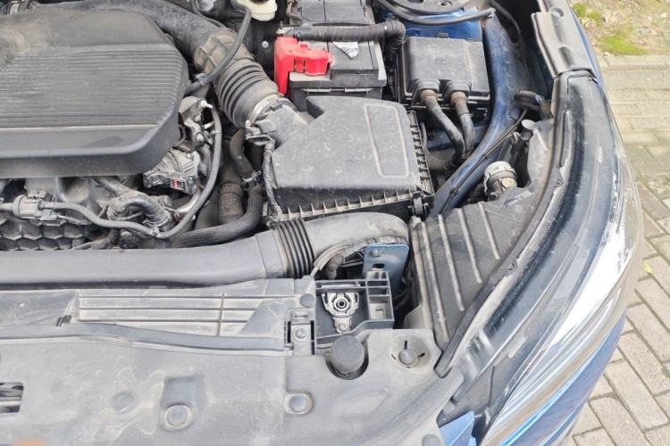 Used Lincoln Corsair 2020 2.0T Two-Wheel Drive Luxury Edition Engine Bay Left