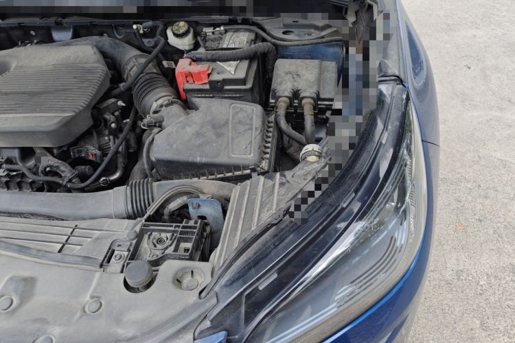 Used Lincoln Corsair 2020 2.0T Two-Wheel Drive Luxury Edition Engine Bay Left
