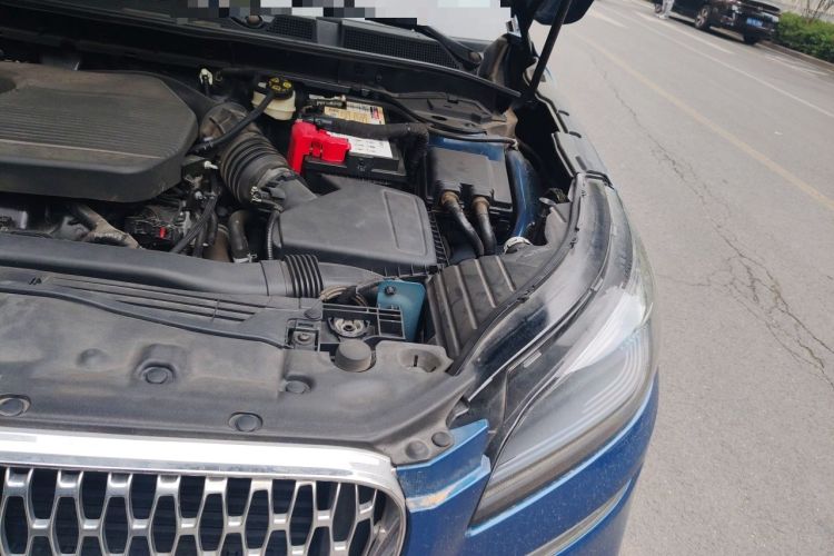 Used Lincoln Corsair 2020 2.0T Two-Wheel Drive Luxury Edition Engine Bay Left