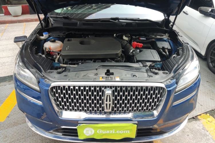 Used Lincoln Corsair 2020 2.0T Two-Wheel Drive Luxury Edition Engine Bay