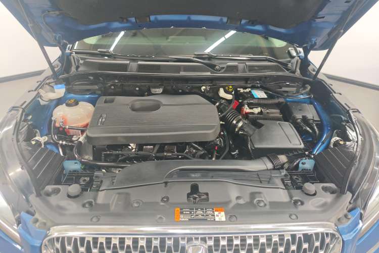 Used Lincoln Corsair 2020 2.0T Four-Wheel Drive Luxury Edition Engine Bay
