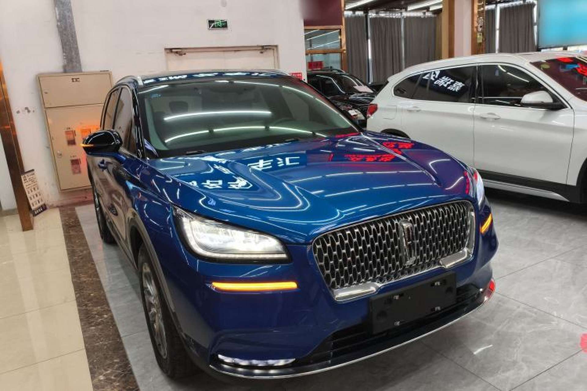 Used Lincoln Corsair 2020 2.0T Two-Wheel Drive Luxury Edition Exterior 1