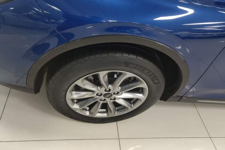 Used Lincoln Corsair 2020 2.0T Two-Wheel Drive Luxury Edition Exterior 4