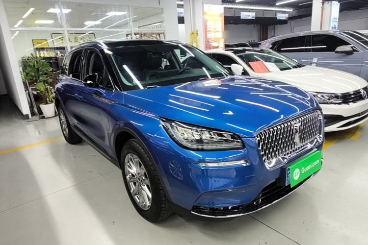 Used Lincoln Corsair 2020 2.0T Two-Wheel Drive Luxury Edition Front Right 45 Deg