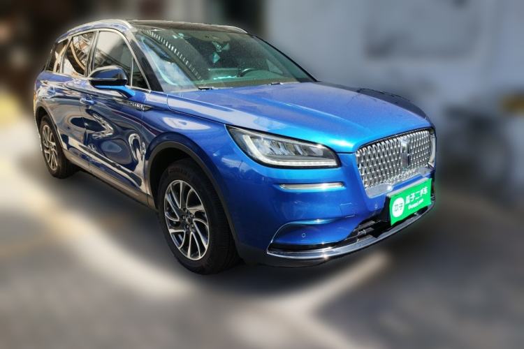 Used Lincoln Corsair 2020 2.0T Two-Wheel Drive Luxury Edition Front Right 45 Deg