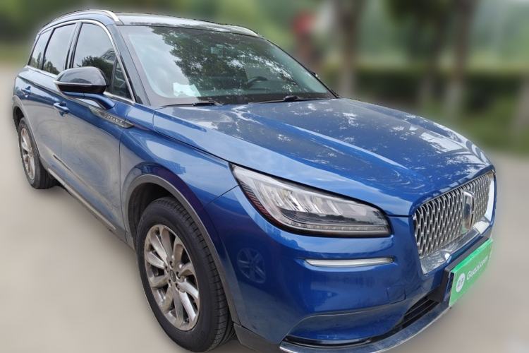 Used Lincoln Corsair 2020 2.0T Two-Wheel Drive Luxury Edition Front Right 45 Deg