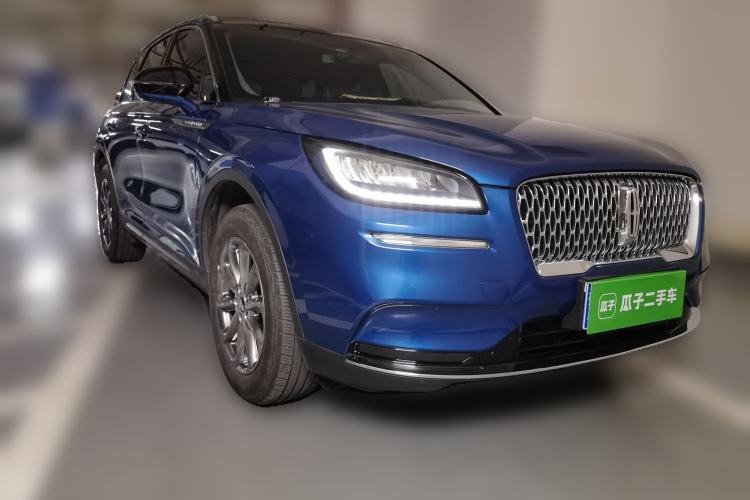 Used Lincoln Corsair 2020 2.0T Two-Wheel Drive Luxury Edition Front Right 45 Deg