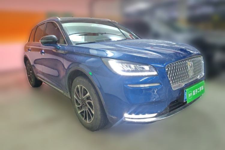 Used Lincoln Corsair 2020 2.0T Two-Wheel Drive Luxury Edition Front Right 45 Deg