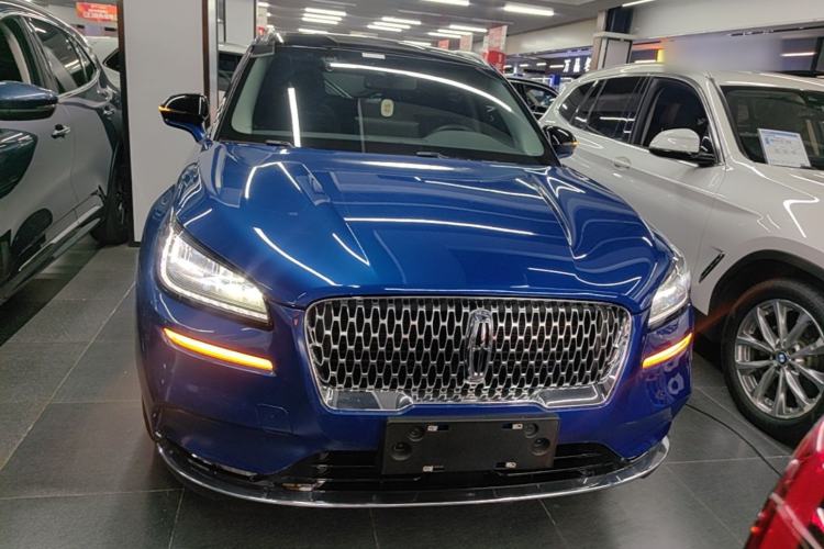 Used Lincoln Corsair 2020 2.0T Two-Wheel Drive Luxury Edition Front