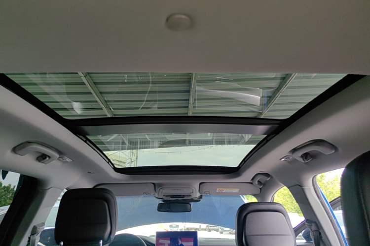 Used Lincoln Corsair 2020 2.0T Two-Wheel Drive Luxury Edition Headliner