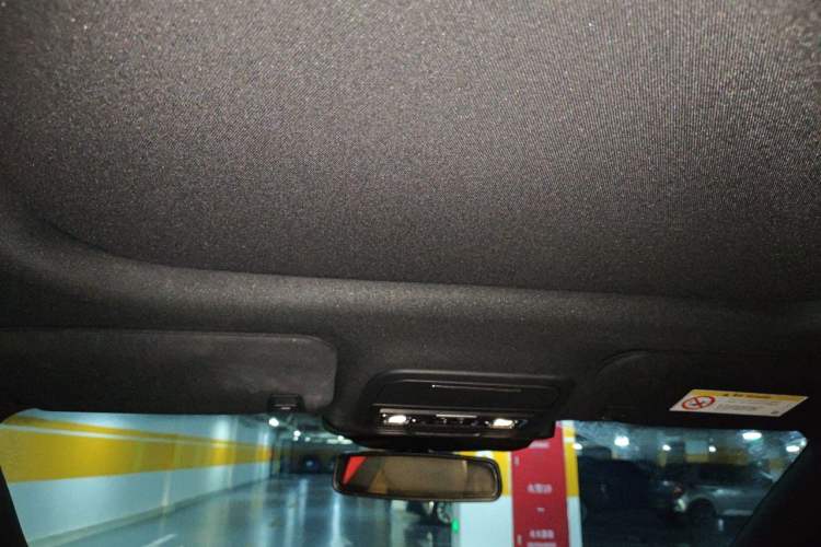 Used Lincoln Corsair 2020 2.0T Two-Wheel Drive Luxury Edition Headliner