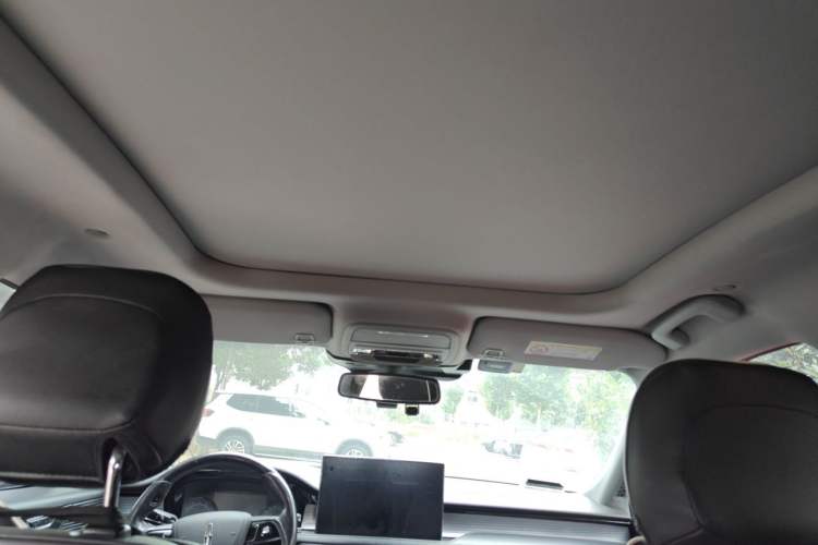 Used Lincoln Corsair 2020 2.0T Two-Wheel Drive Luxury Edition Headliner